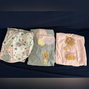 Cute Custom Made Baby Girl Fitted Crib Sheet Set with Animal Designs